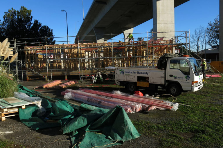 Habitat for Humanity – Volunteer Habitat for Humanity - Volunteer