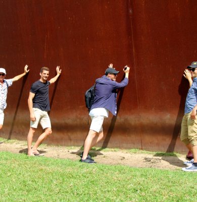 Big Day Out 2018 - The team lend their hand to prop the wall